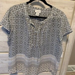 Liz Claiborne Cap sleeve summer blouse.  NWT Sz Petite XL